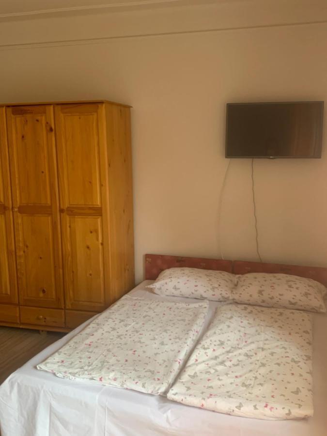 Gabor Aron Apartment Hajdúszoboszló Εξωτερικό φωτογραφία