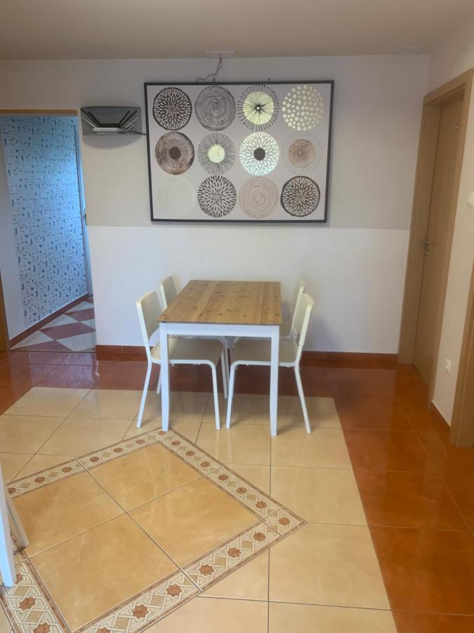 Gabor Aron Apartment Hajdúszoboszló Εξωτερικό φωτογραφία